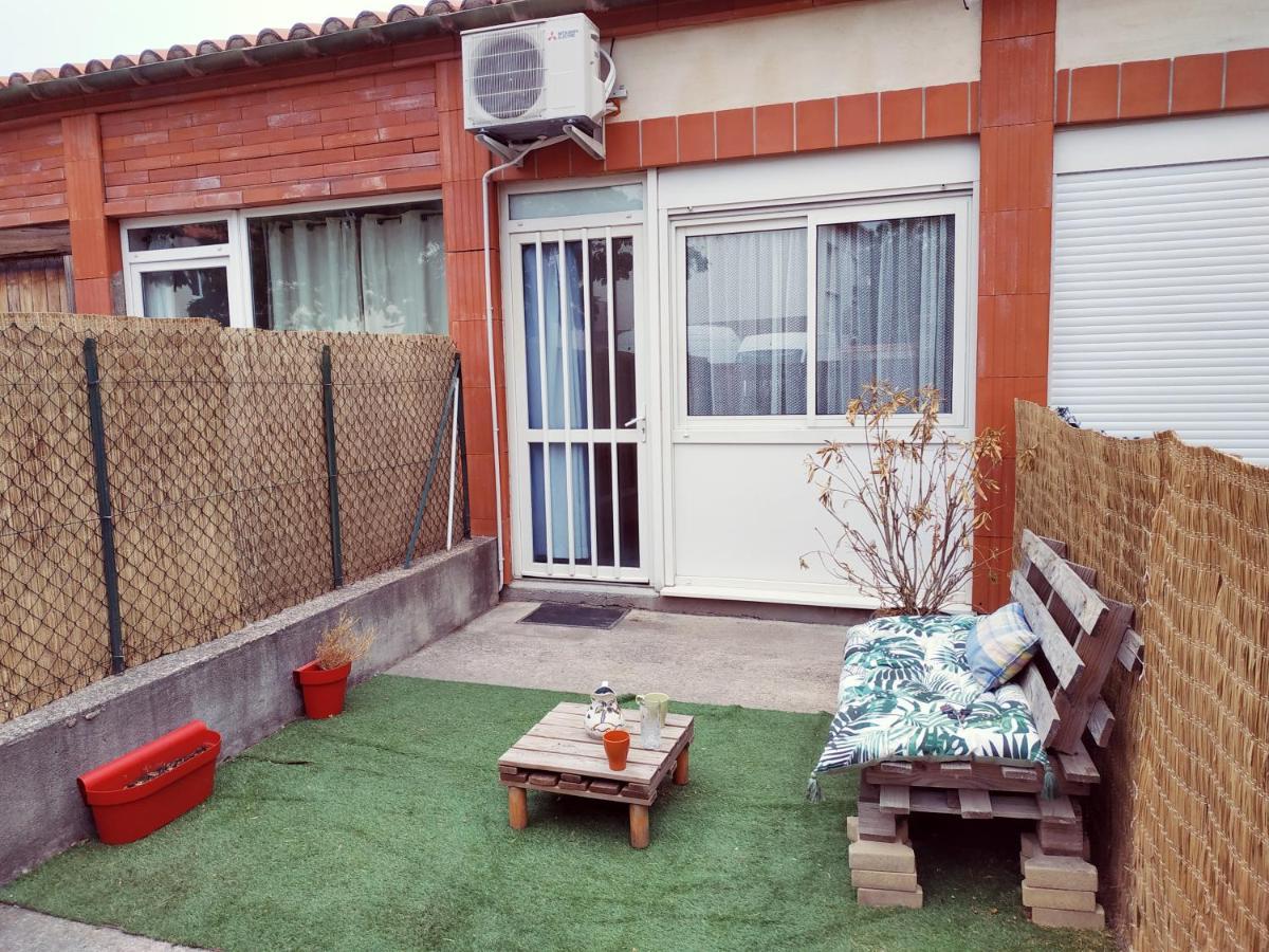 Chez Leslie Et Vincent : Logements Climatises Avec Parking Privatif بيربينيو المظهر الخارجي الصورة